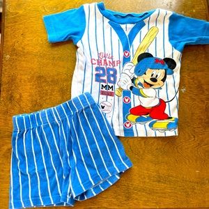 Disney Mickey Mouse Baseball outfit
